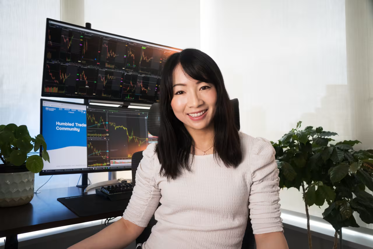 FemaleTrader ezgif.com optipng